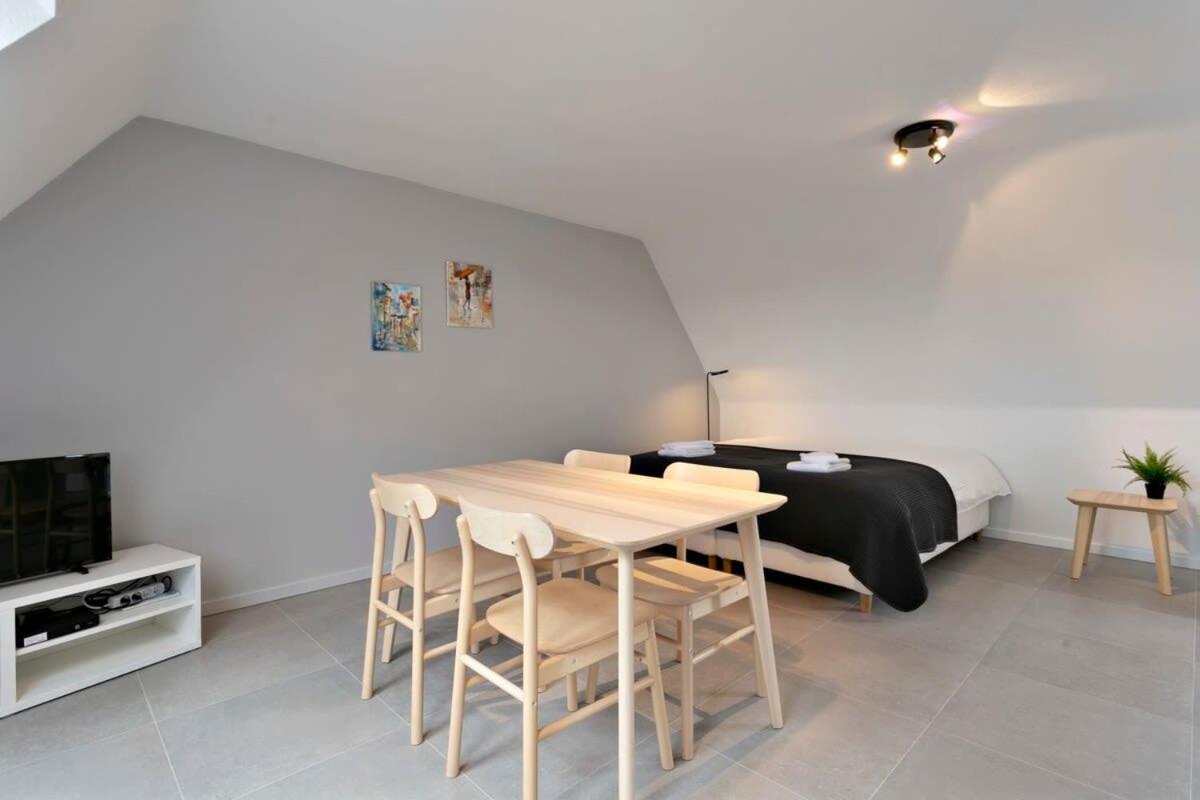 Warm Lofty&Spacious Studio De Haan Exterior foto